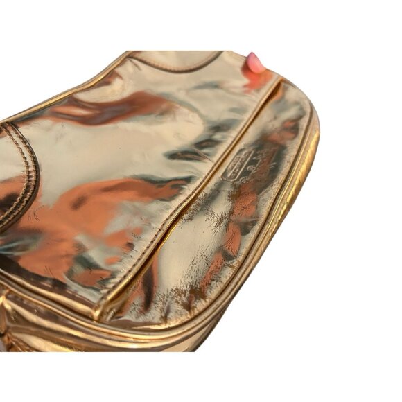 Coach Gold Metallic Make Up/Cosmetic Bag. Limited Edition. - Picture 5 of 13